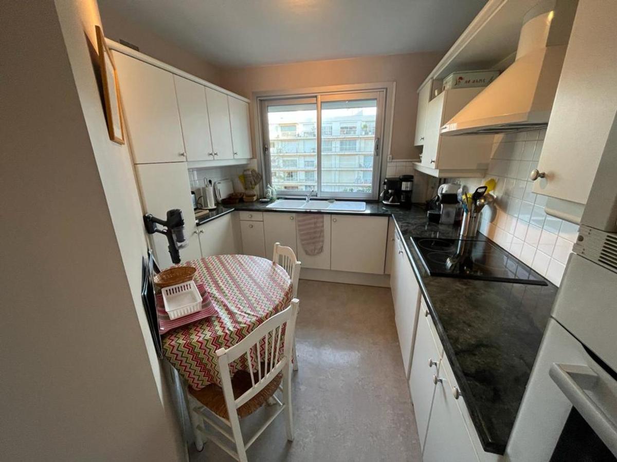 Appartement T4 Avec Parking, Balcon Et Proche Commerces A Biarritz - Fr-1-239-921 Luaran gambar