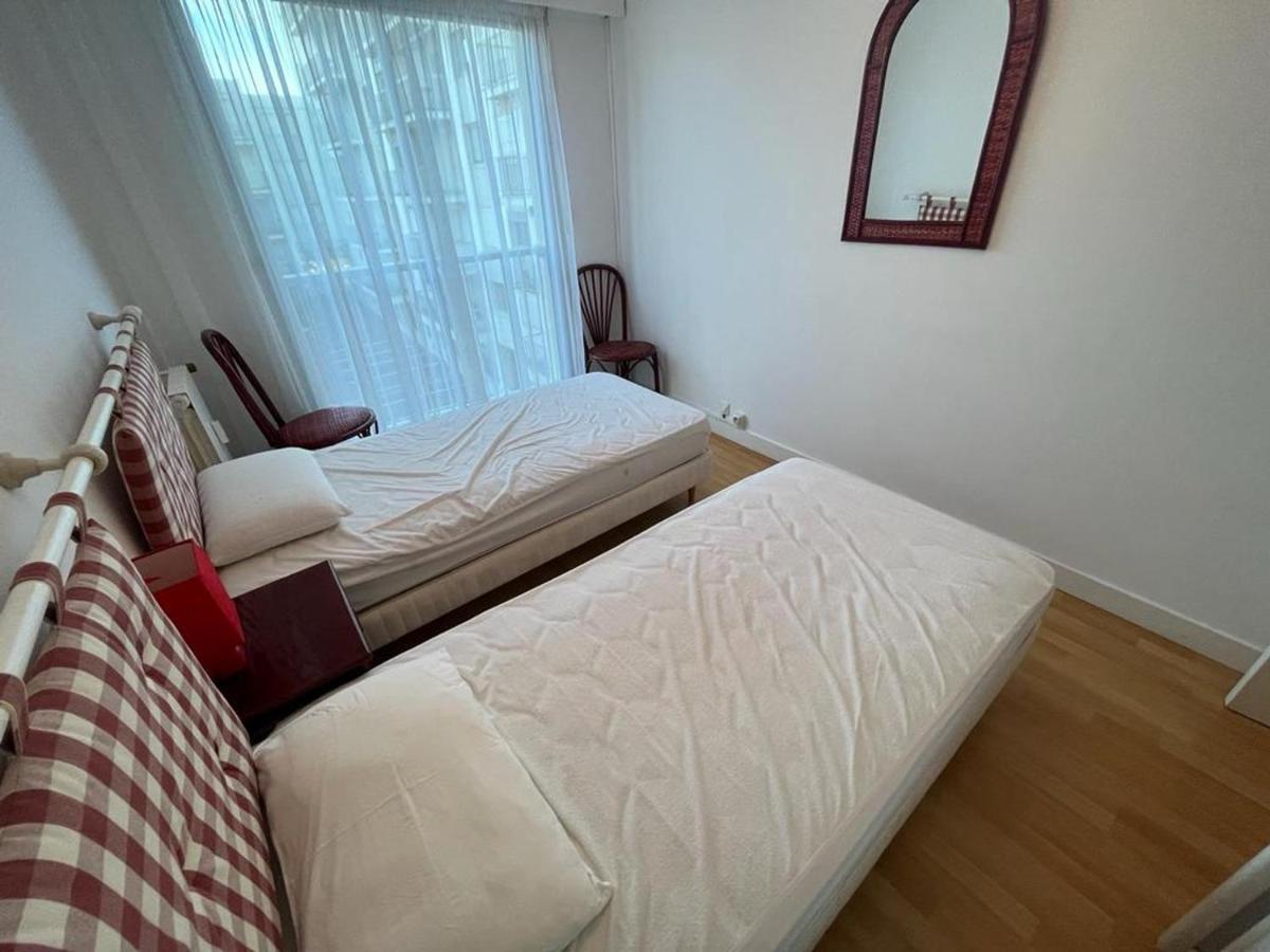 Appartement T4 Avec Parking, Balcon Et Proche Commerces A Biarritz - Fr-1-239-921 Luaran gambar