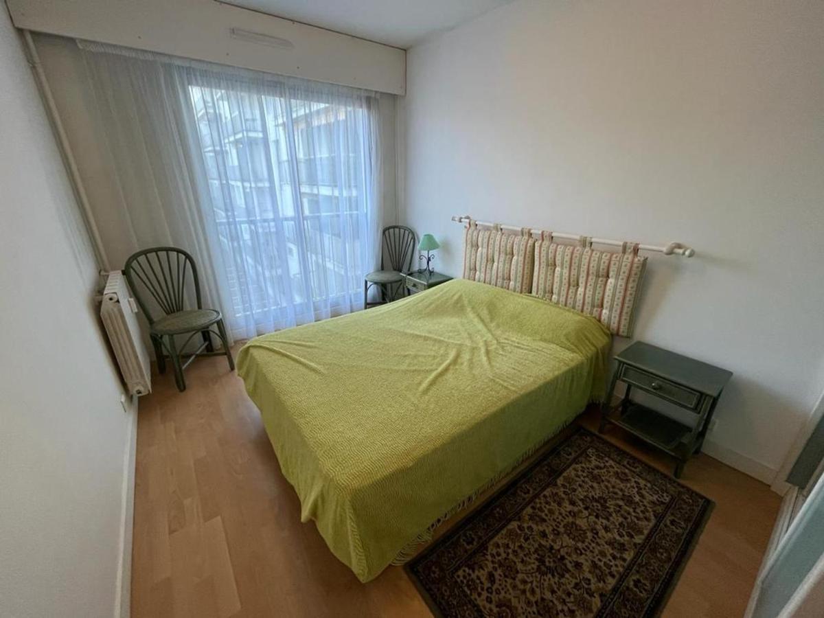 Appartement T4 Avec Parking, Balcon Et Proche Commerces A Biarritz - Fr-1-239-921 Luaran gambar